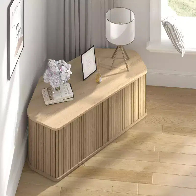 Mobile Porta TV ad Angolo con Ante a Persiana, Rovere Nero / Rovere Oslo / Pergamena / Noce Reale, Adatto per TV fino a 50"