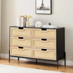 Comò a 6 cassetti nero/rovere con pannello in rattan e gambe in metallo, 120 cm
